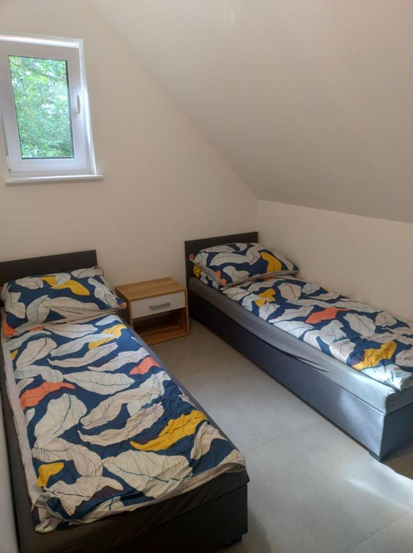 Apartamenty - Domek Bobrowe Zacisze 3 Janowice Wielkie Extérieur photo